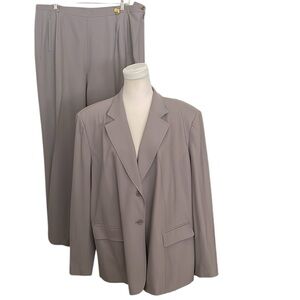 Talbots Italian wool gray pantsuit made in Japan